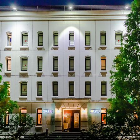 Van Cortlandt Hotel Aira Exterior foto