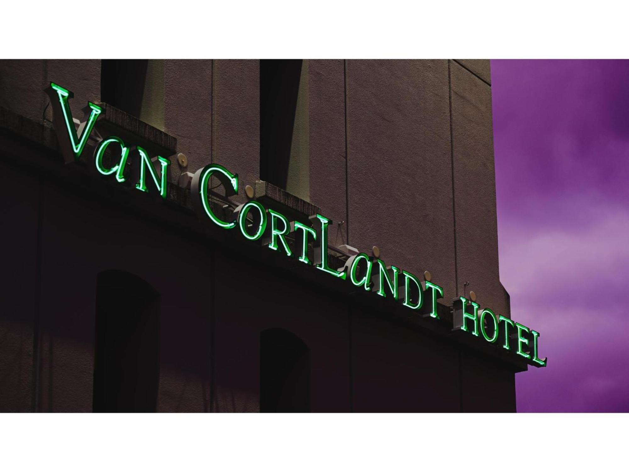 Van Cortlandt Hotel Aira Exterior foto